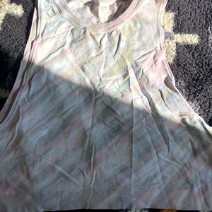 AVOCADO collab with TIU crop tank size medium